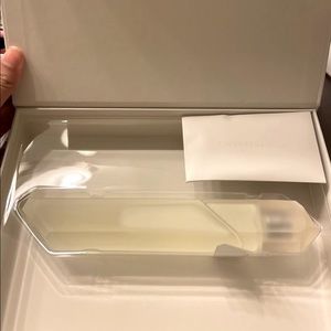 Kkw beauty Crystal gardenia fragrance